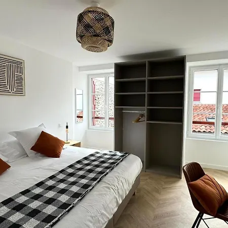 Maison Laurentzenia Bed and breakfast